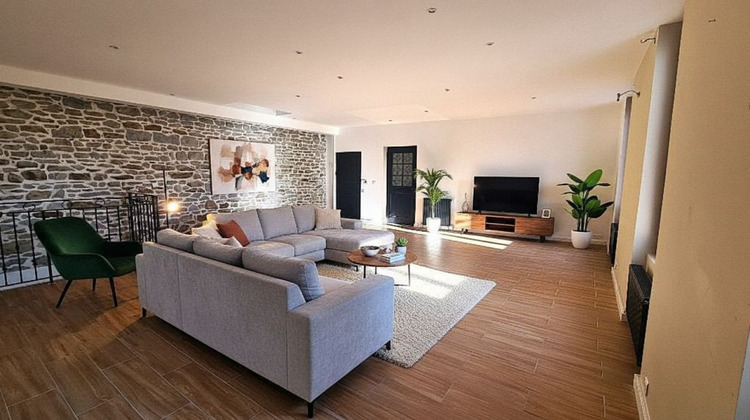 Ma-Cabane - Vente Appartement Saint-Chamond, 139 m²