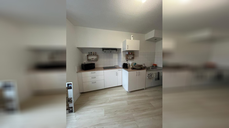 Ma-Cabane - Vente Appartement SAINT CHAMOND, 63 m²