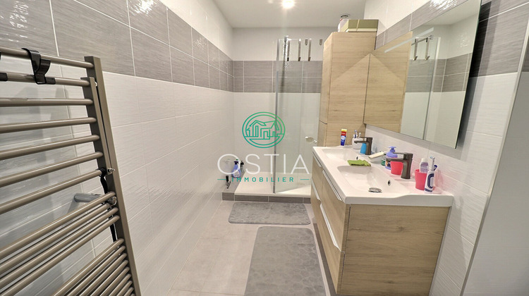 Ma-Cabane - Vente Appartement SAINT-CHAMOND, 91 m²