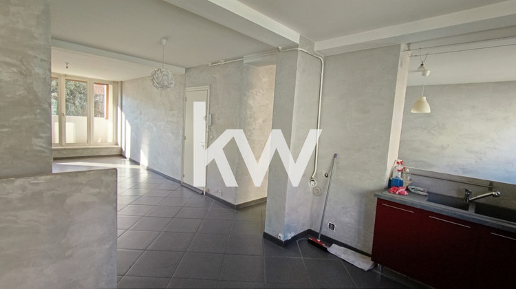 Ma-Cabane - Vente Appartement Saint-Chamond, 81 m²