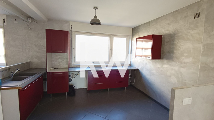 Ma-Cabane - Vente Appartement Saint-Chamond, 81 m²