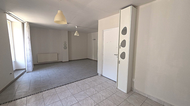 Ma-Cabane - Vente Appartement Saint-Chamond, 73 m²