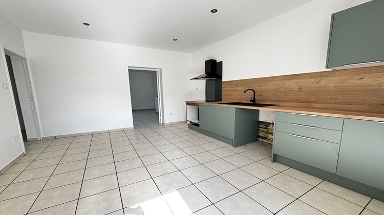 Ma-Cabane - Vente Appartement SAINT-CHAMOND, 75 m²