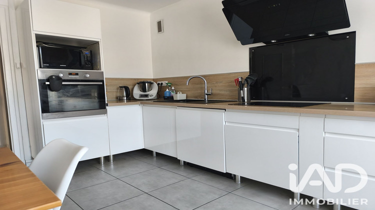 Ma-Cabane - Vente Appartement Saint-Chamond, 85 m²