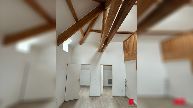 Ma-Cabane - Vente Appartement Saint-Clair-de-la-Tour, 68 m²