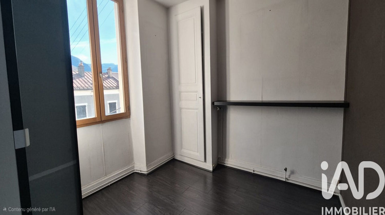 Ma-Cabane - Vente Appartement Saint-Claude, 77 m²