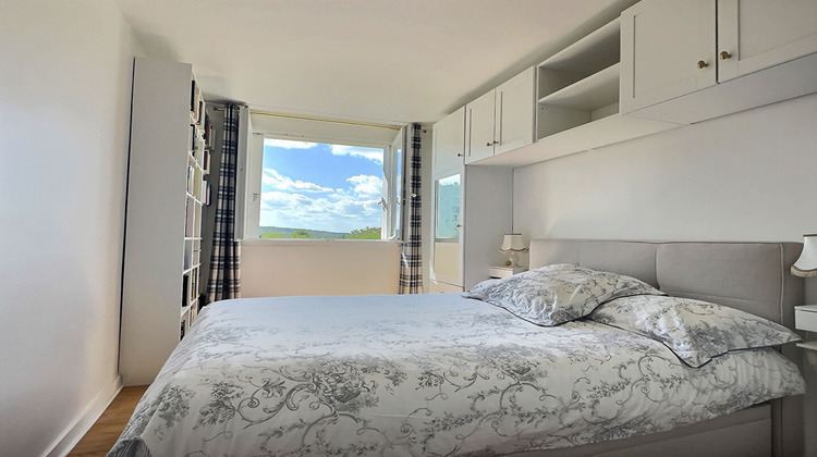 Ma-Cabane - Vente Appartement SAINT-CLOUD, 75 m²