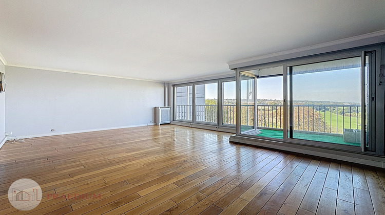 Ma-Cabane - Vente Appartement Saint-Cloud, 131 m²