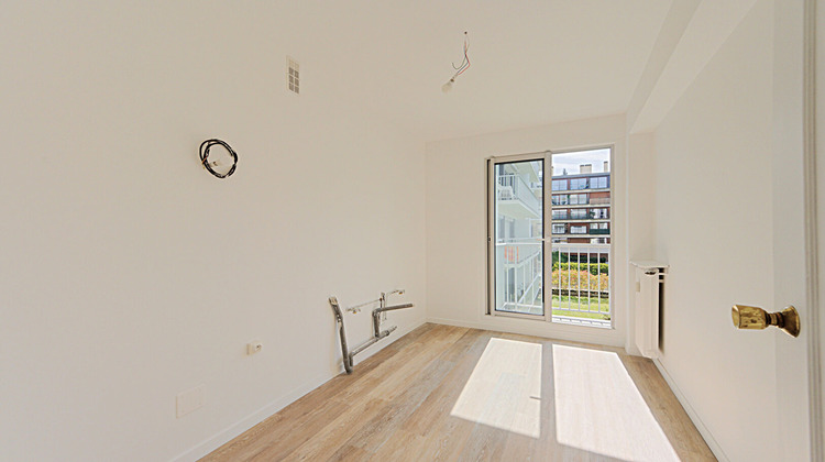 Ma-Cabane - Vente Appartement SAINT-CLOUD, 75 m²