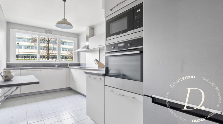 Ma-Cabane - Vente Appartement Saint-Cloud, 98 m²