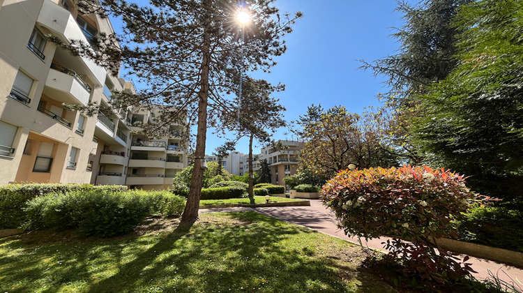 Ma-Cabane - Vente Appartement SAINT-CLOUD, 51 m²