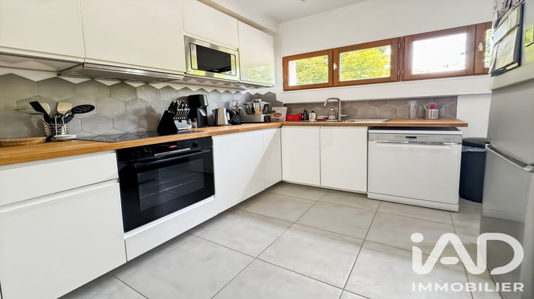 Ma-Cabane - Vente Appartement Saint-Cloud, 73 m²