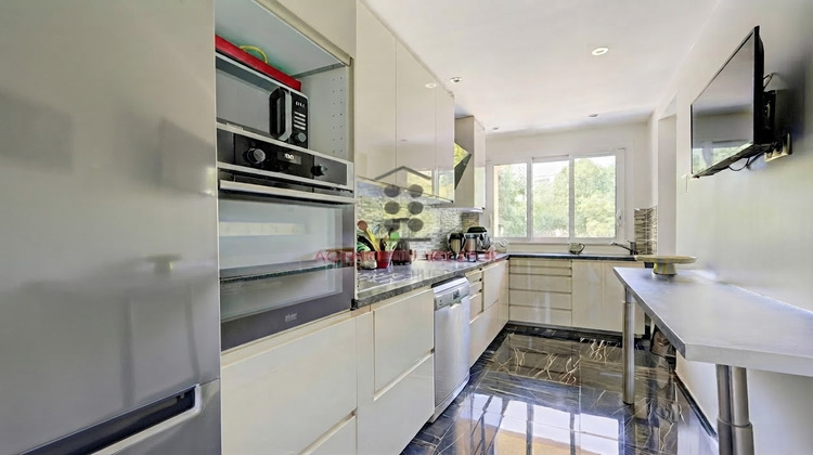 Ma-Cabane - Vente Appartement SAINT-CLOUD, 91 m²