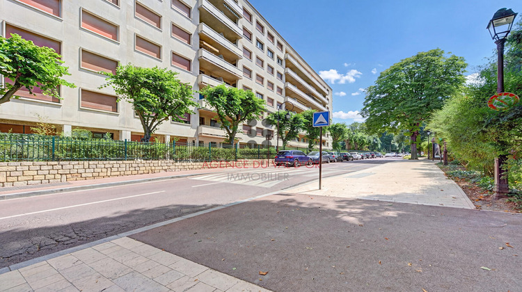 Ma-Cabane - Vente Appartement SAINT-CLOUD, 91 m²