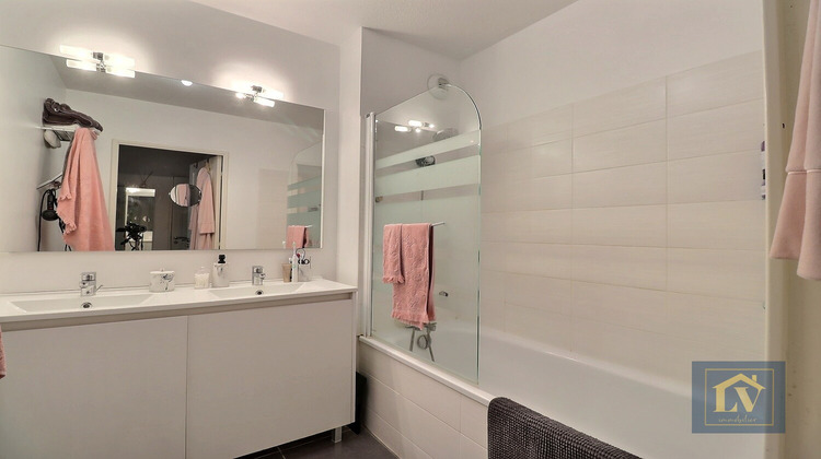 Ma-Cabane - Vente Appartement SAINT-CYPRIEN, 52 m²