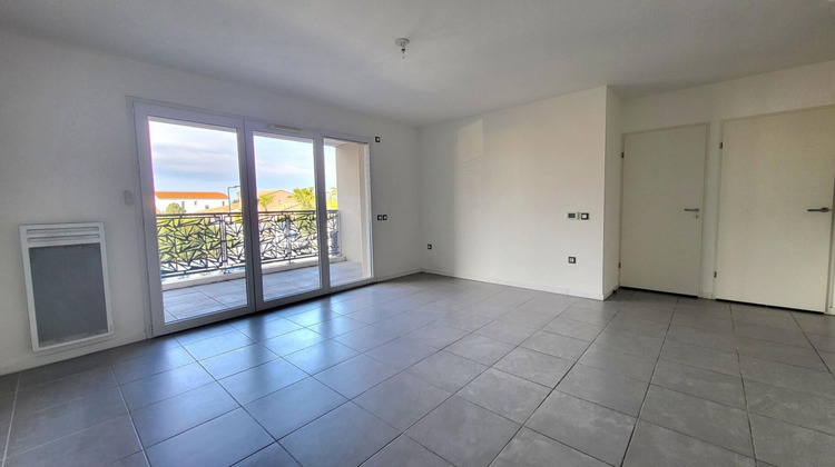 Ma-Cabane - Vente Appartement SAINT CYPRIEN, 67 m²