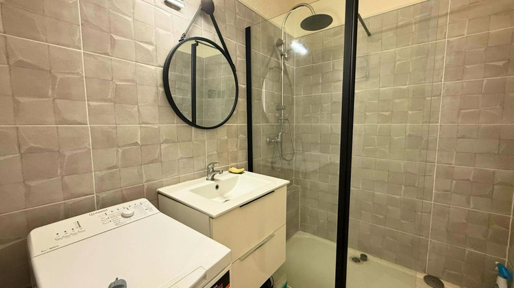 Ma-Cabane - Vente Appartement SAINT CYPRIEN, 48 m²