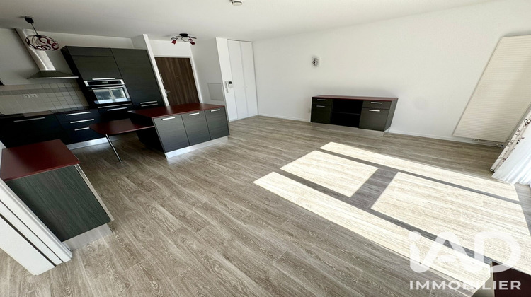 Ma-Cabane - Vente Appartement Saint-Cyr-en-Val, 65 m²