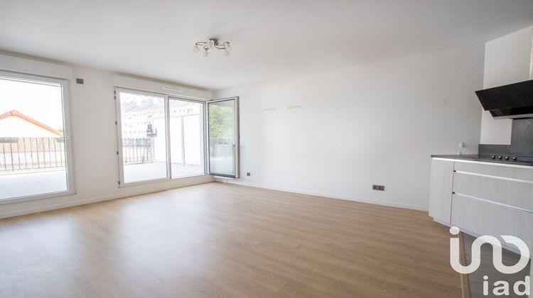 Ma-Cabane - Vente Appartement Saint-Cyr-l'École, 58 m²