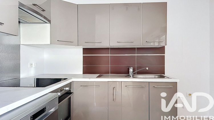 Ma-Cabane - Vente Appartement Saint-Cyr-l'École, 61 m²