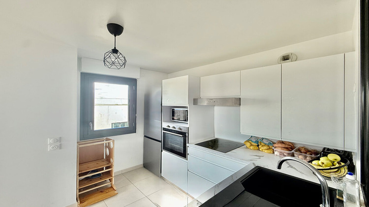 Ma-Cabane - Vente Appartement SAINT-CYR-L'ECOLE, 65 m²