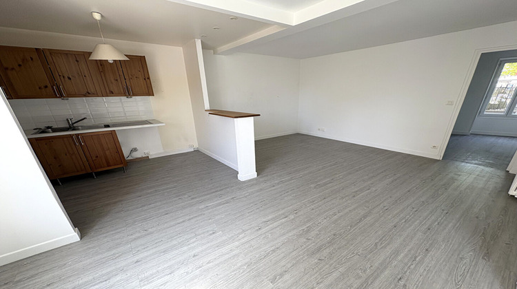 Ma-Cabane - Vente Appartement SAINT-CYR-L'ECOLE, 40 m²