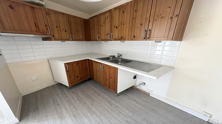 Ma-Cabane - Vente Appartement SAINT-CYR-L'ECOLE, 40 m²