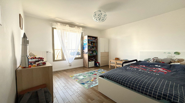 Ma-Cabane - Vente Appartement SAINT-CYR-L'ECOLE, 65 m²