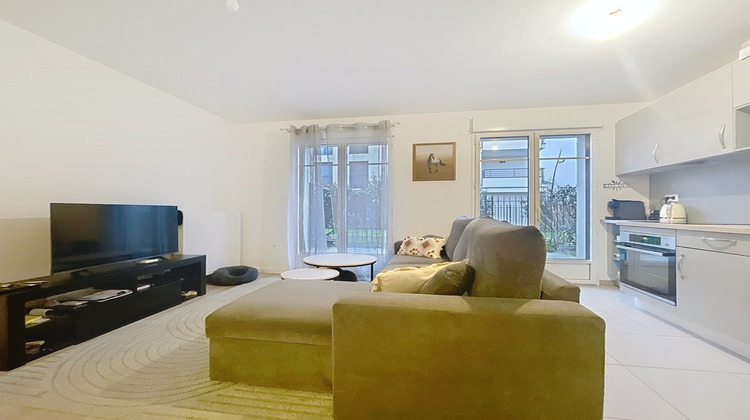 Ma-Cabane - Vente Appartement SAINT CYR SUR LOIRE, 60 m²