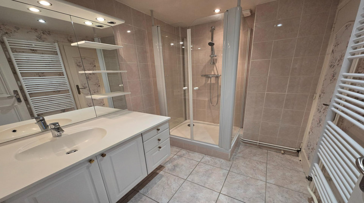 Ma-Cabane - Vente Appartement Saint-Cyr-sur-Loire, 63 m²