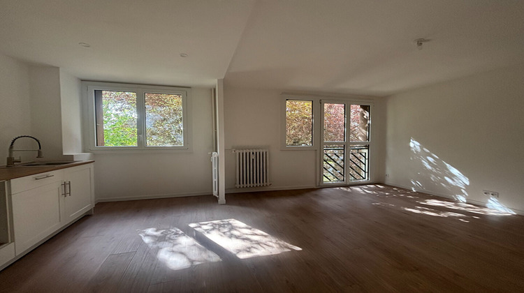 Ma-Cabane - Vente Appartement SAINT-CYR-SUR-LOIRE, 53 m²