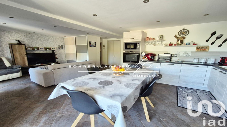 Ma-Cabane - Vente Appartement Saint-Cyr-sur-Mer, 53 m²