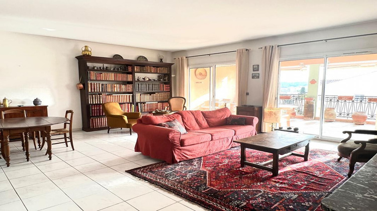 Ma-Cabane - Vente Appartement SAINT CYR SUR MER, 101 m²