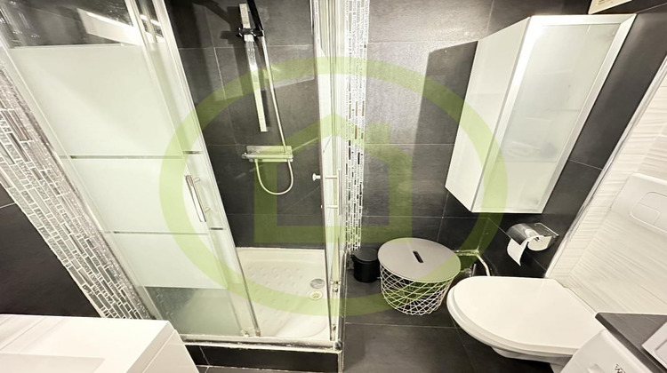 Ma-Cabane - Vente Appartement SAINT CYR SUR MER, 40 m²