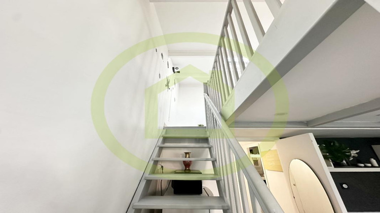 Ma-Cabane - Vente Appartement SAINT CYR SUR MER, 40 m²