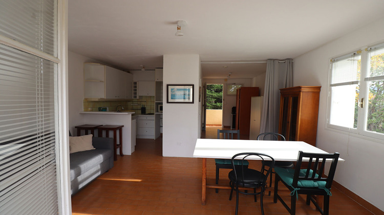 Ma-Cabane - Vente Appartement SAINT-CYR-SUR-MER, 32 m²