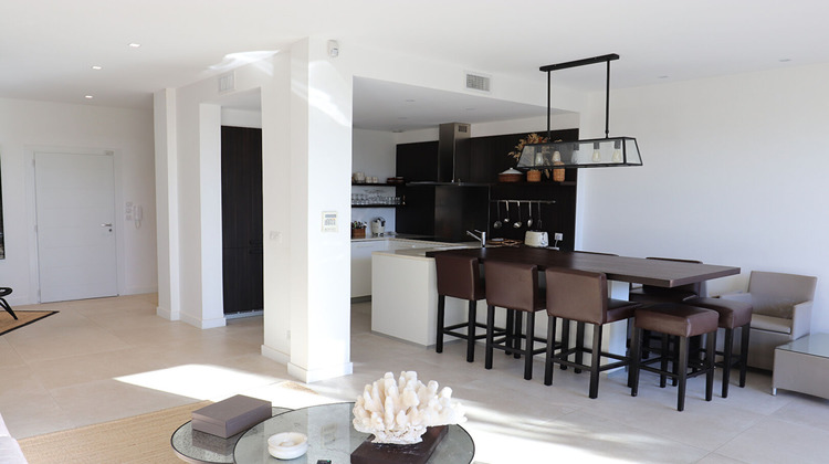 Ma-Cabane - Vente Appartement SAINT-CYR-SUR-MER, 99 m²