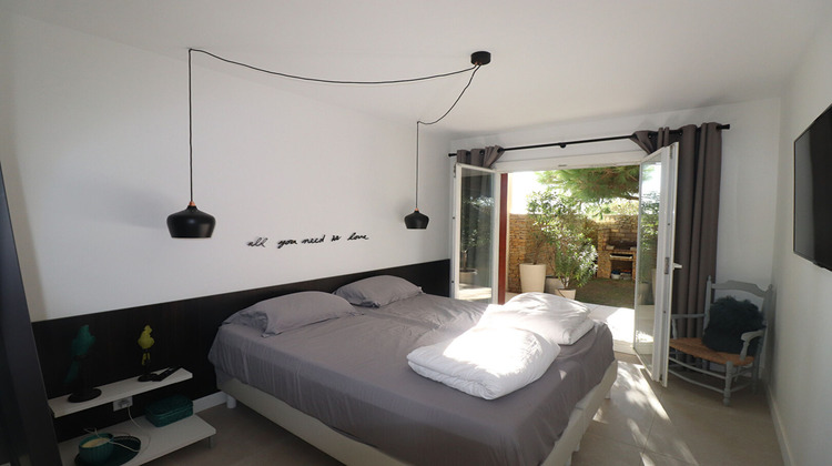 Ma-Cabane - Vente Appartement SAINT-CYR-SUR-MER, 99 m²