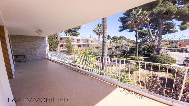 Ma-Cabane - Vente Appartement SAINT-CYR-SUR-MER, 76 m²
