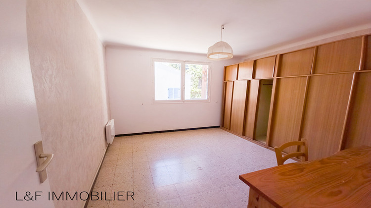 Ma-Cabane - Vente Appartement SAINT-CYR-SUR-MER, 76 m²