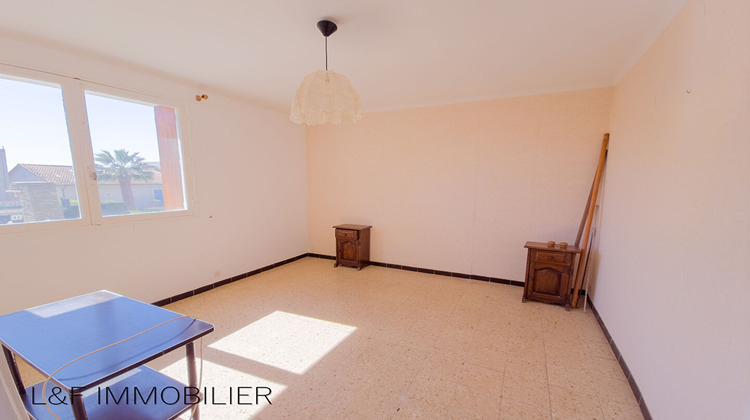 Ma-Cabane - Vente Appartement SAINT-CYR-SUR-MER, 76 m²