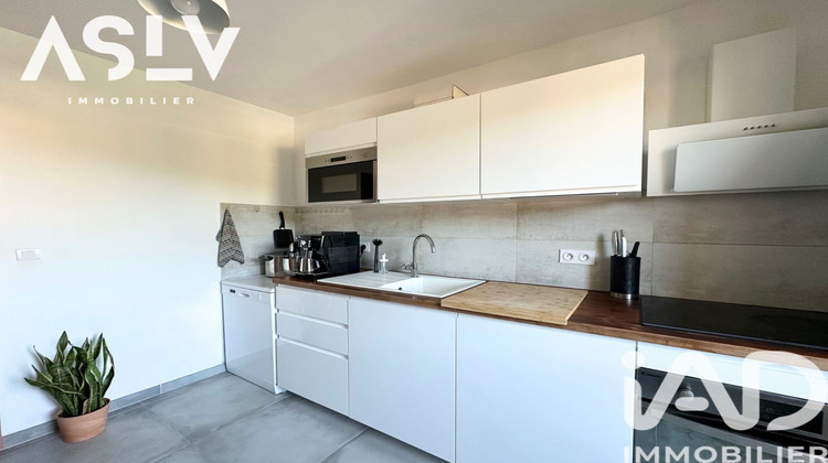 Ma-Cabane - Vente Appartement Saint-Cyr-sur-Mer, 63 m²