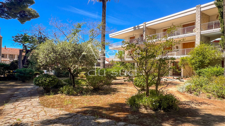 Ma-Cabane - Vente Appartement SAINT-CYR-SUR-MER, 75 m²