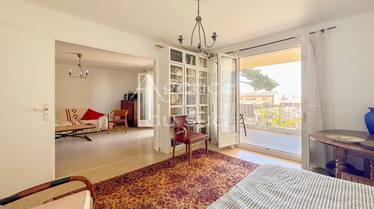 Ma-Cabane - Vente Appartement SAINT-CYR-SUR-MER, 75 m²