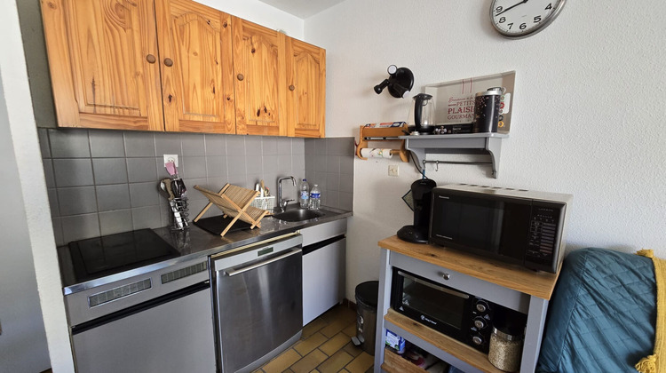 Ma-Cabane - Vente Appartement SAINT-CYR-SUR-MER, 30 m²