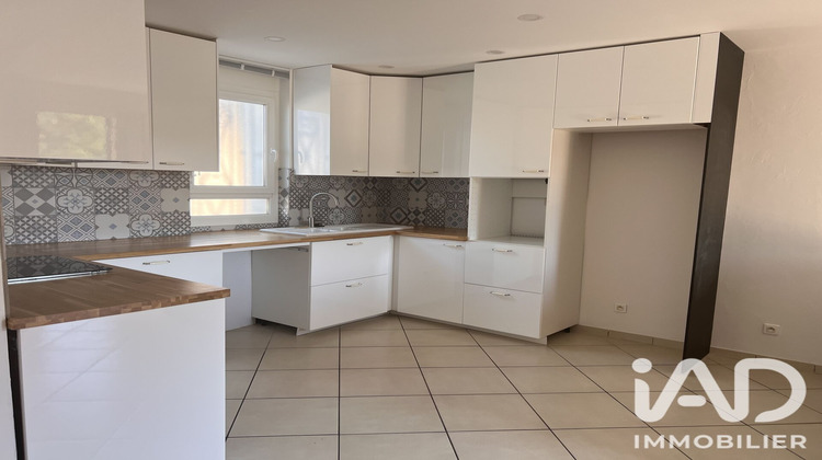 Ma-Cabane - Vente Appartement Saint-Cyr-sur-Mer, 74 m²