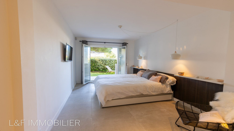 Ma-Cabane - Vente Appartement Saint-Cyr-sur-Mer, 99 m²