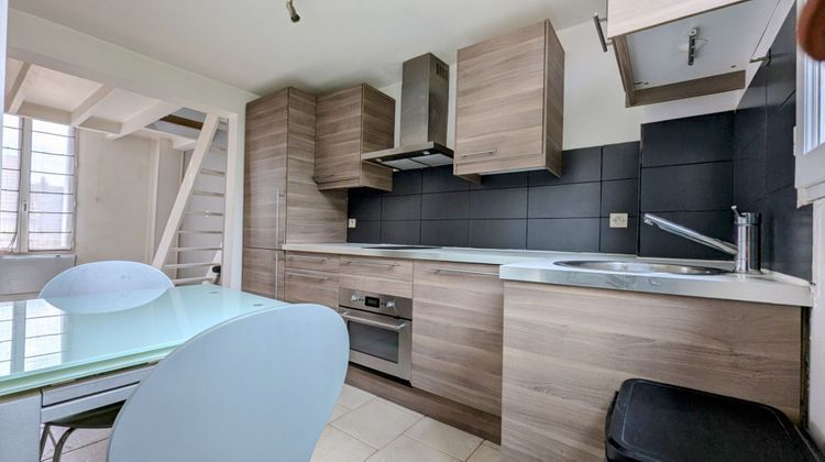 Ma-Cabane - Vente Appartement SAINT-DENIS, 43 m²