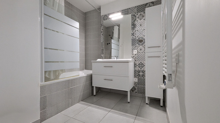 Ma-Cabane - Vente Appartement SAINT-DENIS, 80 m²