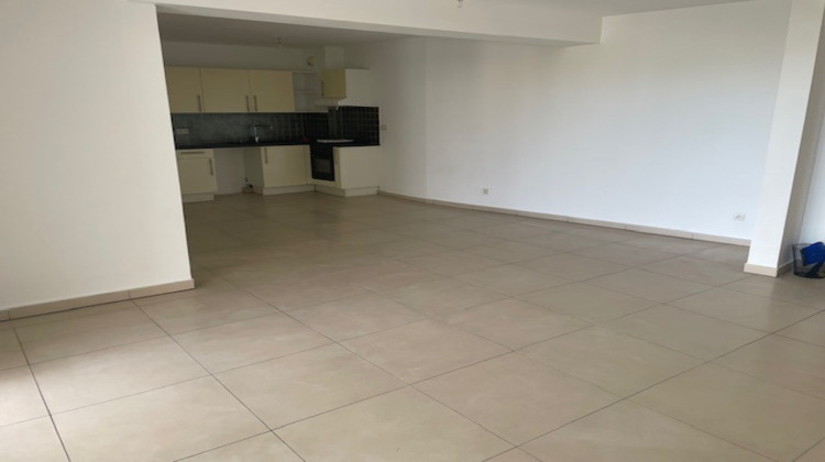 Ma-Cabane - Vente Appartement Saint-Denis, 74 m²